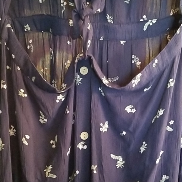 Nwt Cutout Summer Dress - Picture 6 of 9